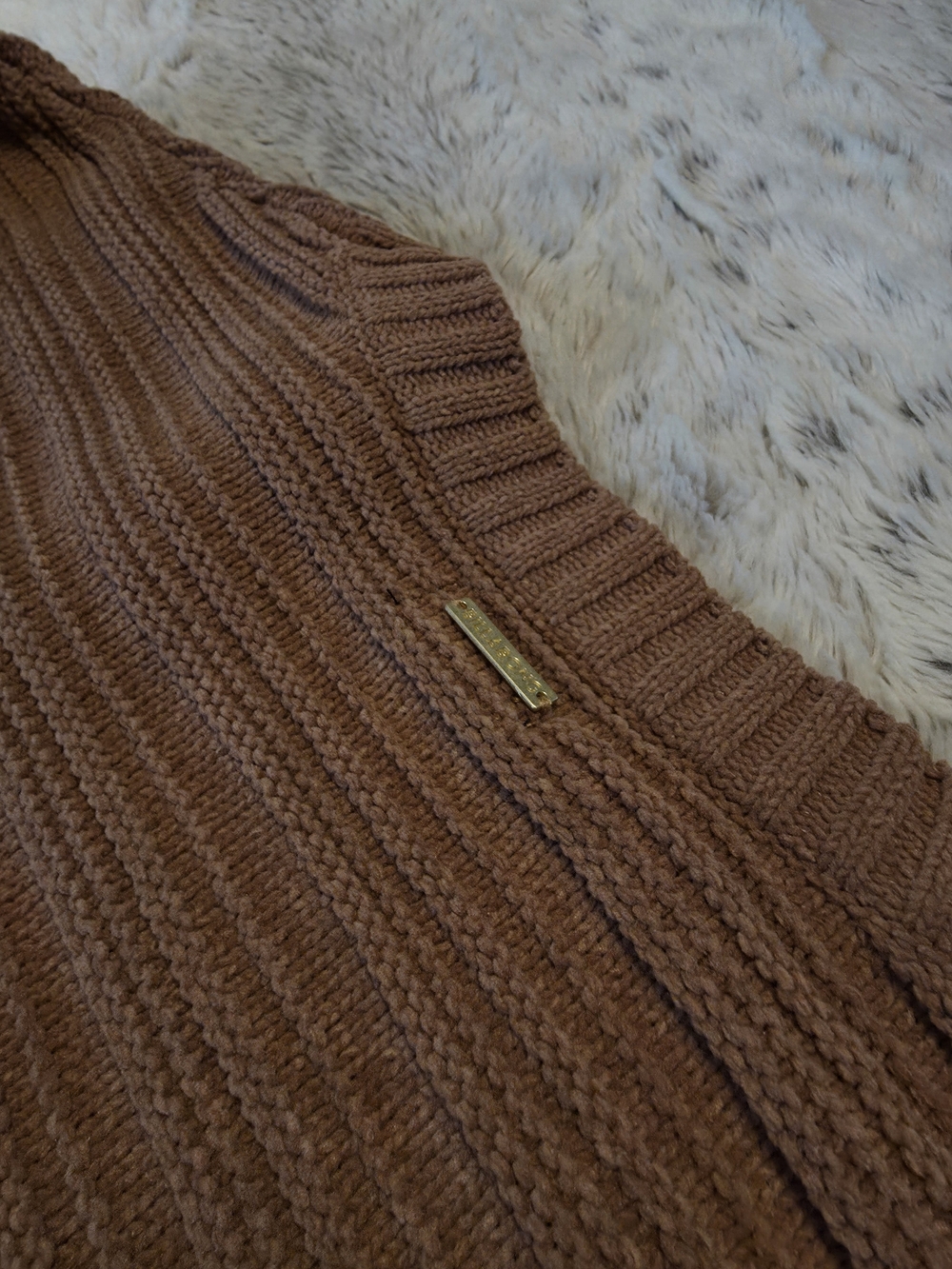 NWT Billabong Sweater - Brown MEDIUM - Picture 3 of 8